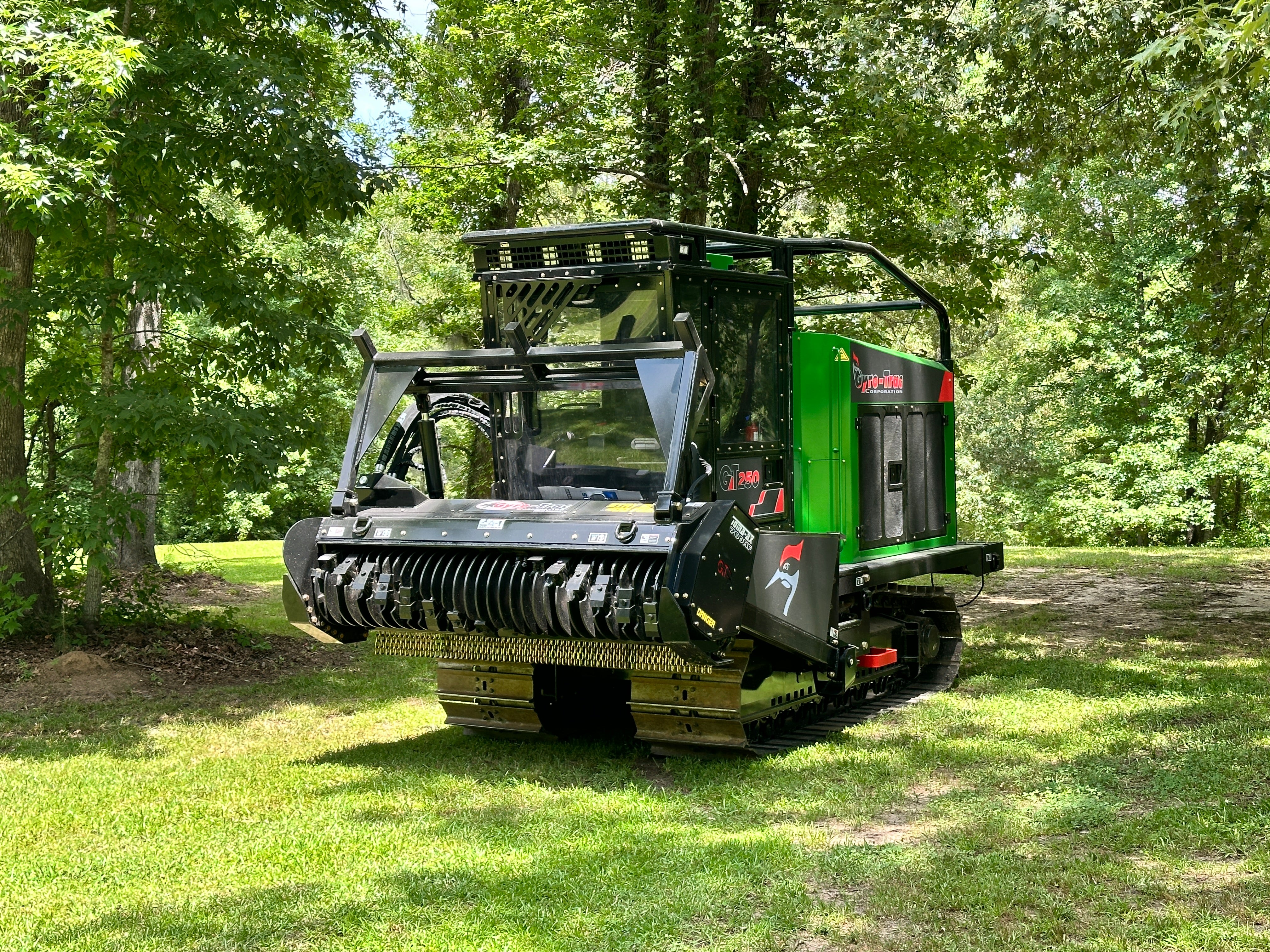 GT-250 HEAVY DUTY MULCHER