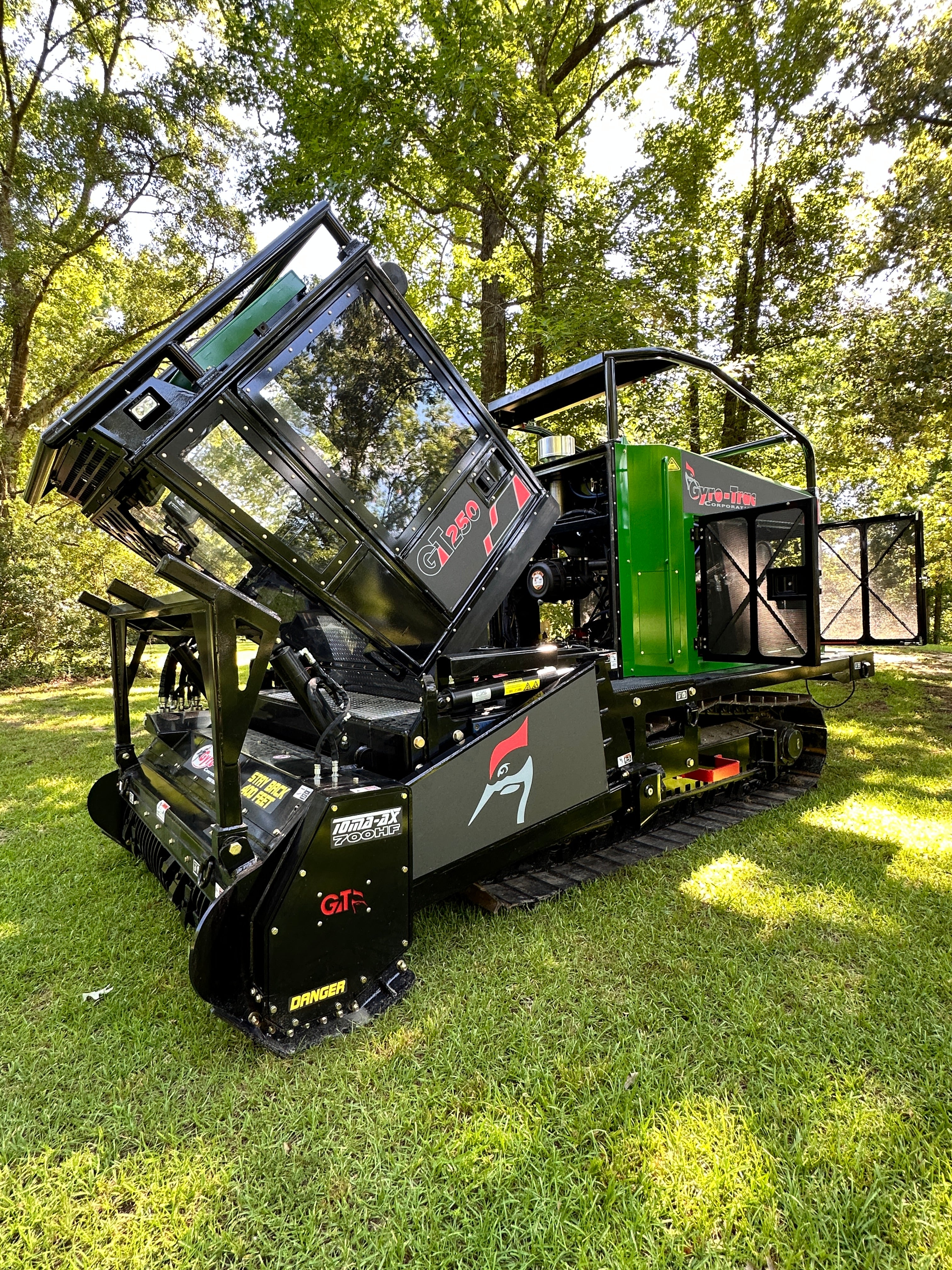 GT-250 HEAVY DUTY MULCHER